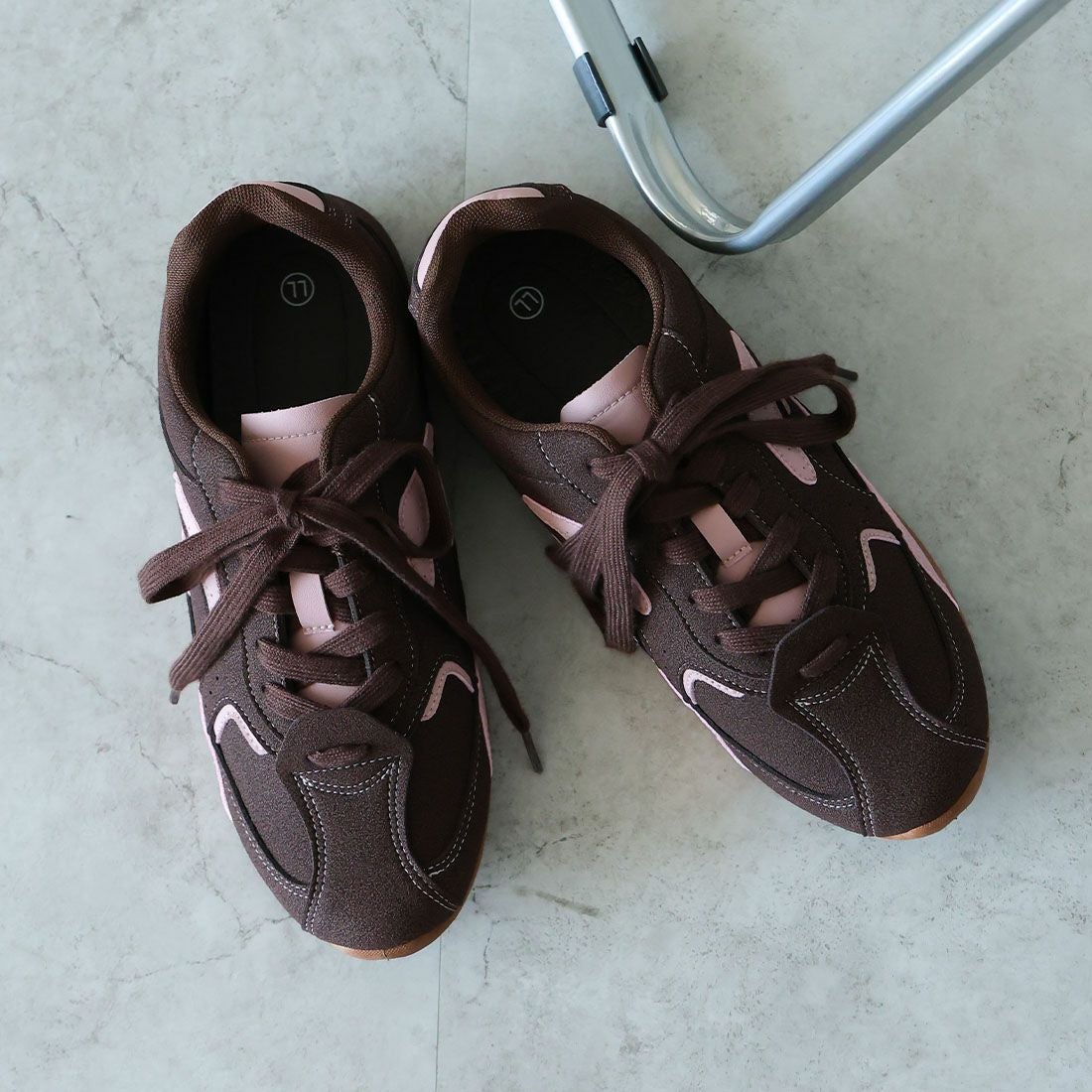 VivienneWestwood 厚底クロコダイル風レースアップシューズ やわらかソールバイカラーレースアップスニーカー ｜靴・レディース