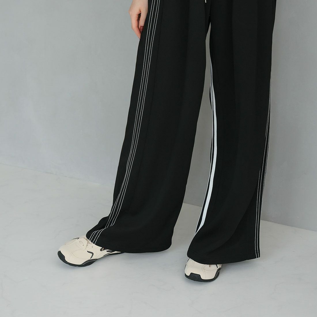 やわらかソールバイカラーレースアップスニーカー ｜靴・レディース