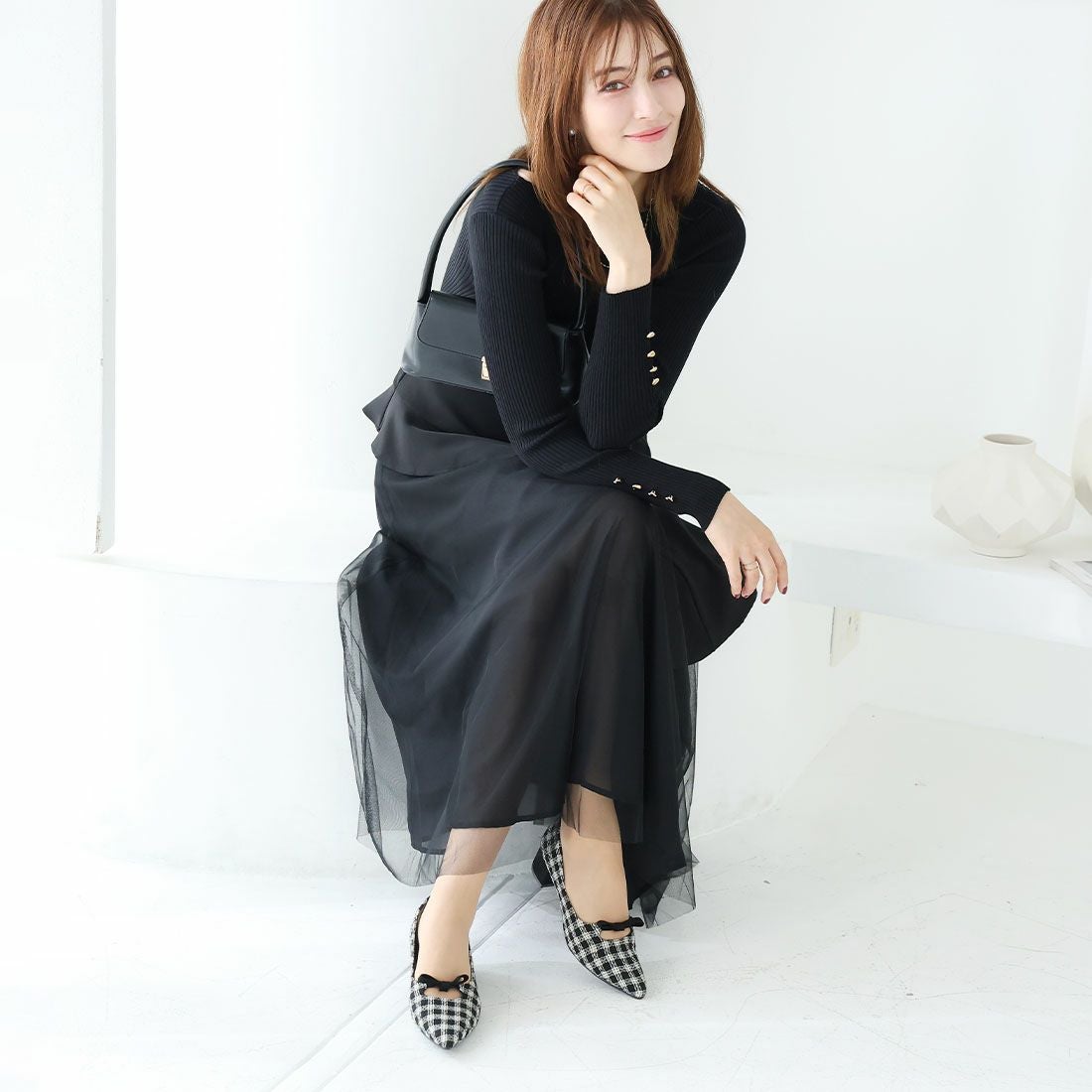 履き心地やみつき感激】ポインテッドトゥリボン4cmヒール感激パンプス