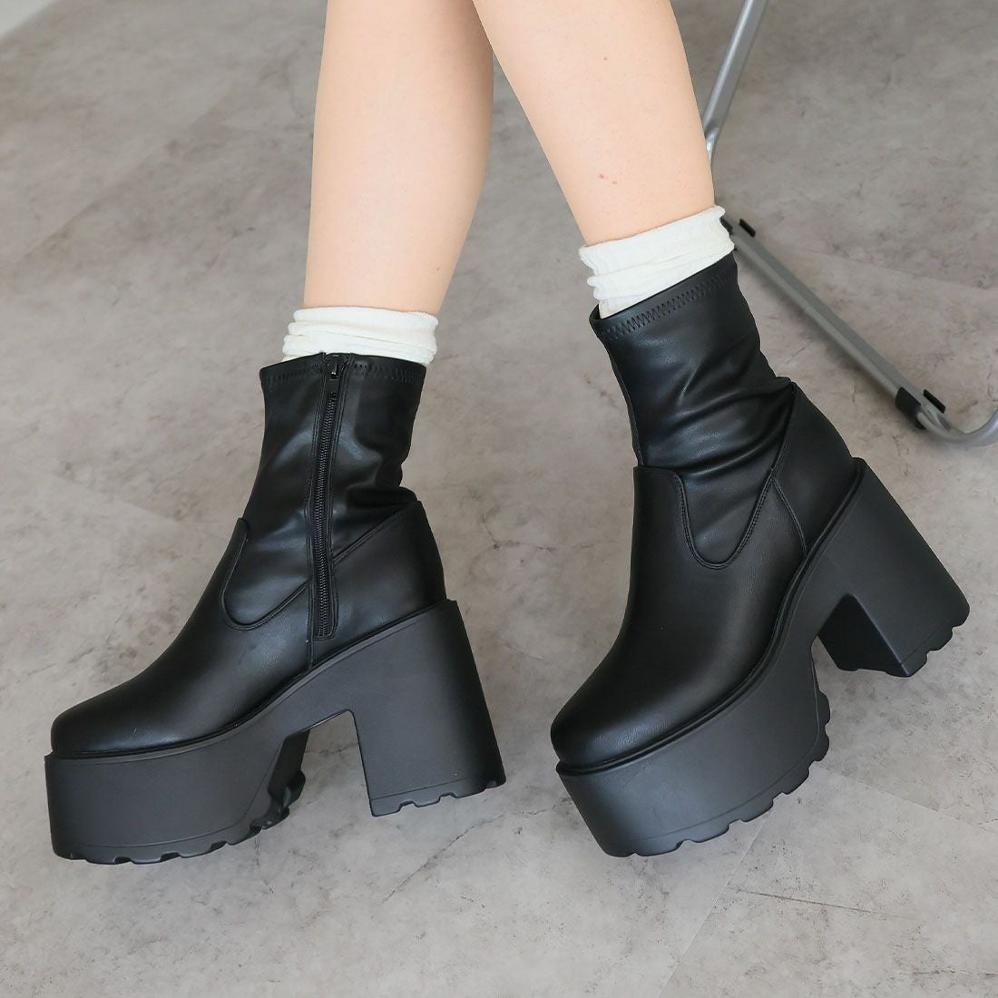 公式ストア/ZOZO限定】厚底プラットフォームチャンキーヒール