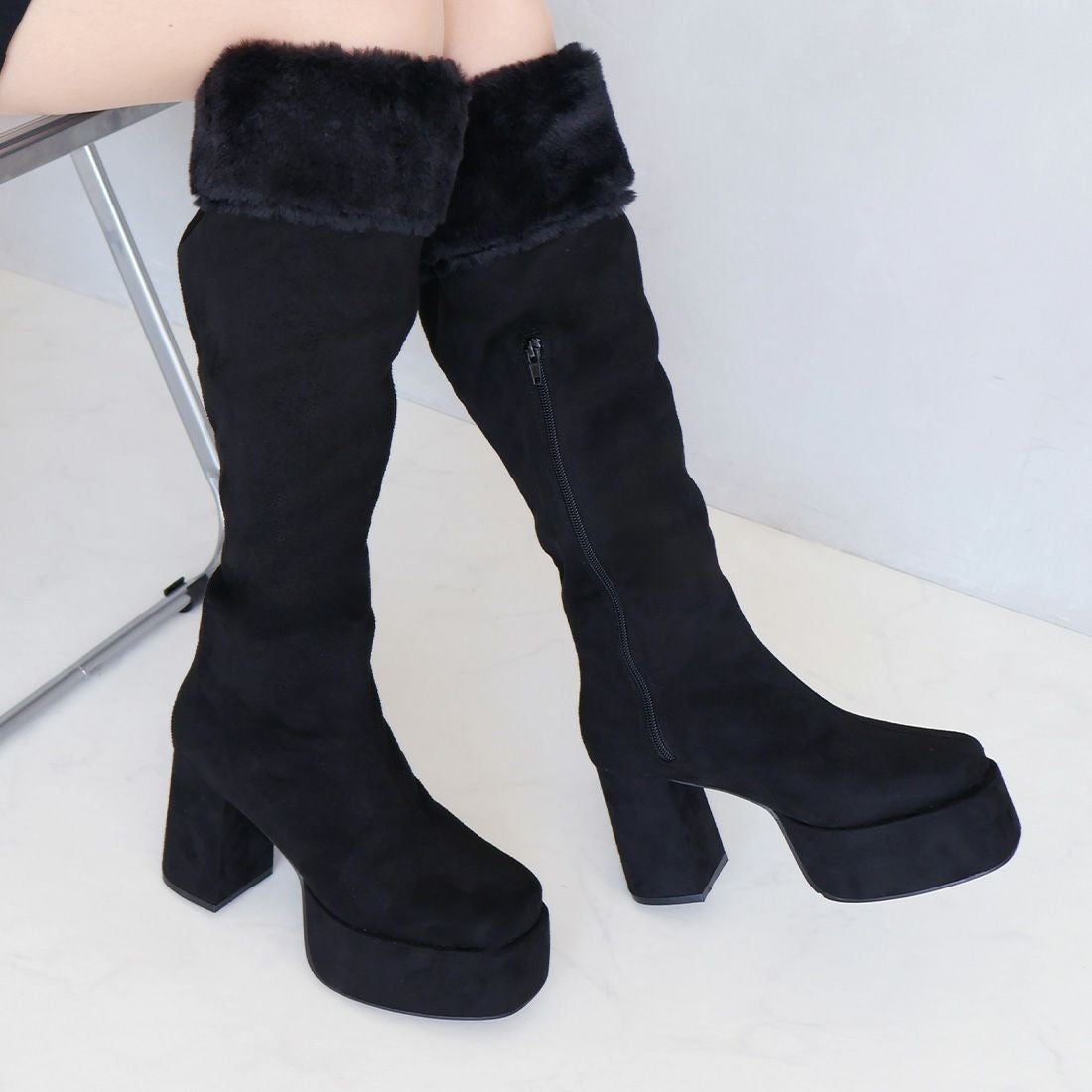 公式ストア/ZOZO限定】ふわふわファー厚底プラットフォームロング