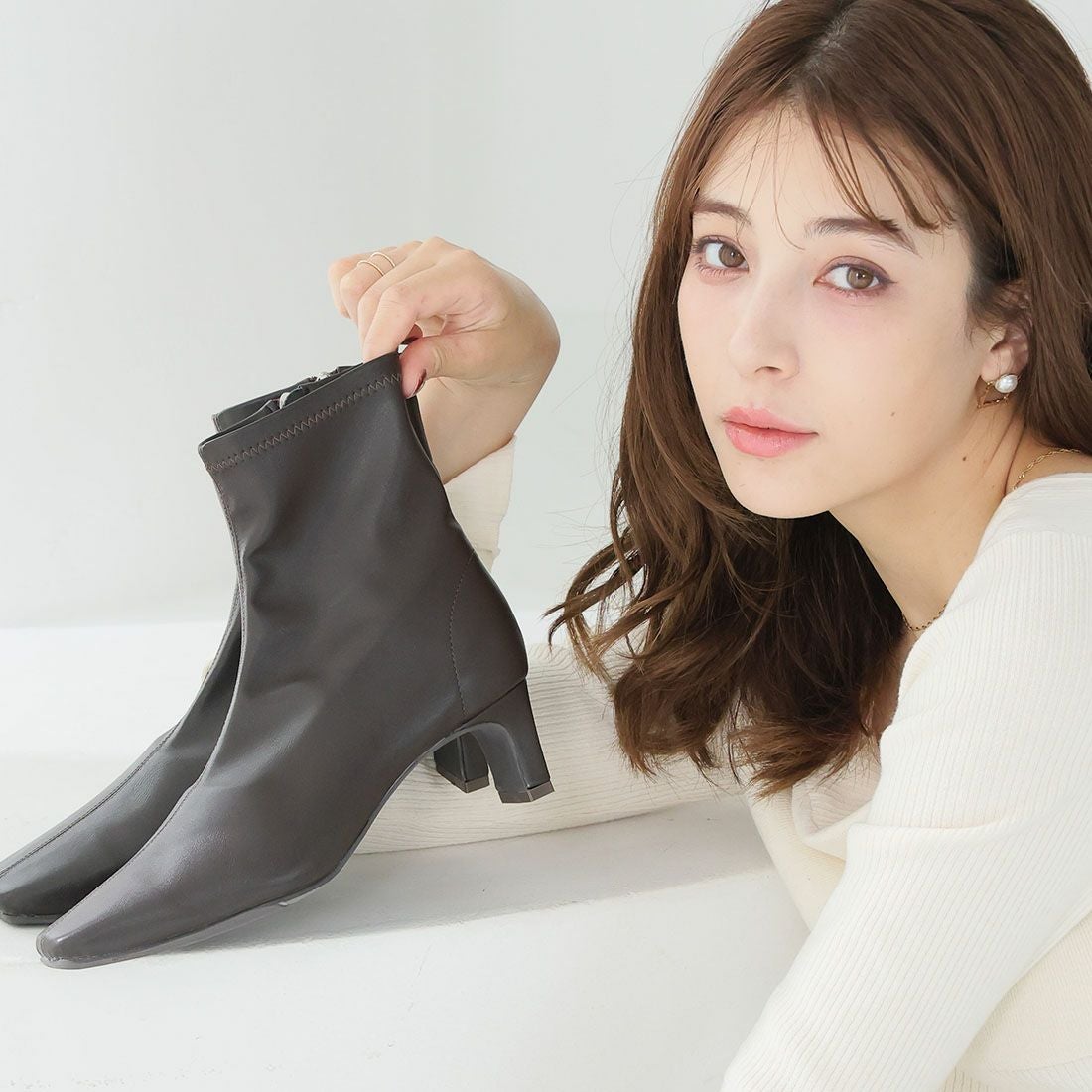 5cmプレートヒールストレッチショートブーツ ｜靴・レディースシューズ