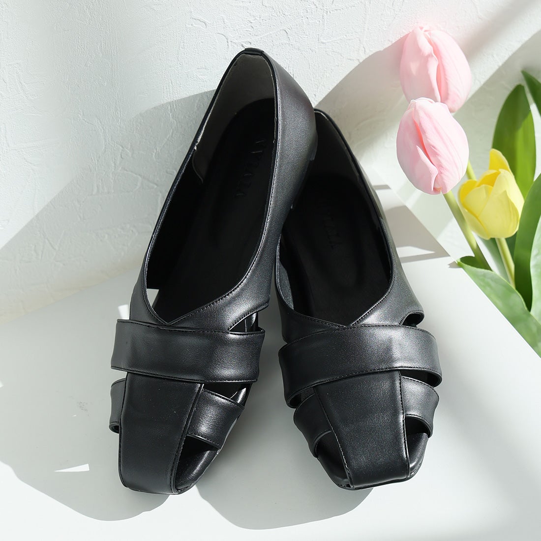 サッ！と履けるグルカフラットシューズ ｜靴・レディースシューズの