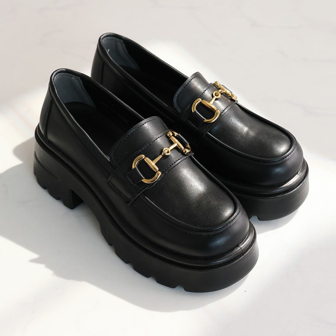 厚底トラックソールビット付きローファー ｜靴・レディースシューズの