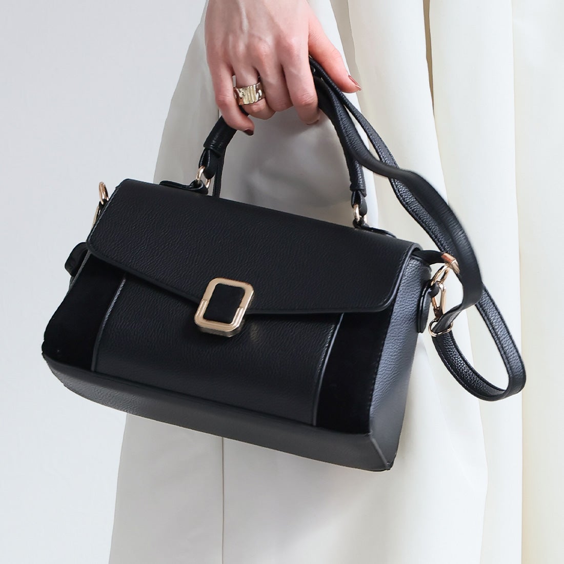 バックル付き異素材コンビフラップ2WAYバッグ ｜靴・レディース