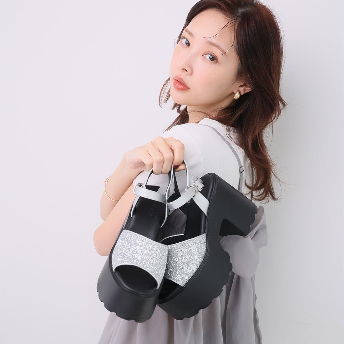 公式ストア/ZOZO限定】厚底チャンキーヒールストラップサンダル ｜靴