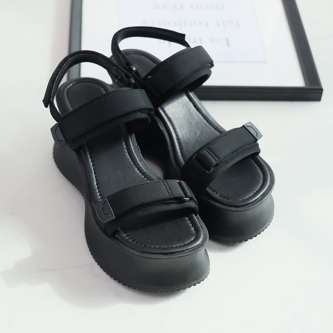 新品❣️タグ付 gommeゴム 厚底 サンダル プラットフォーム ベルクロ レザー 公式ストア/ZOZO限定】厚底プラットフォームダブルベルクロサンダル