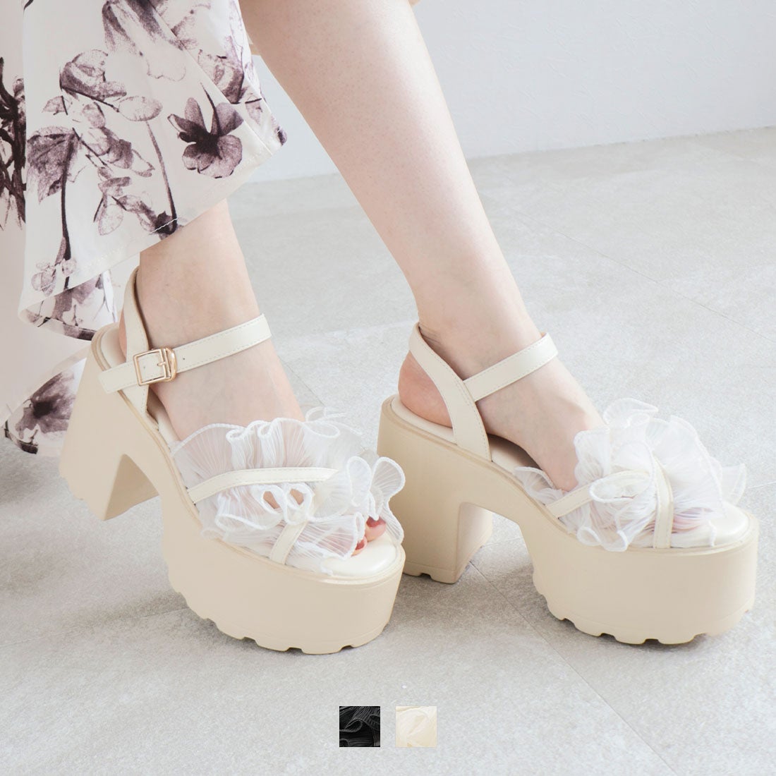 未使用❤︎シルバーキラキラ⭐︎ストラップサンダル 公式ストア/ZOZO限定】シアークロスフリル厚底チャンキーヒール