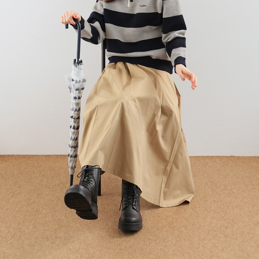 ⭐️極美品　Theory アンクル丈ジョガーパンツ 190ゴールデンウィート 選べる3デザイン 晴雨兼用厚底ショートブーツ ｜靴・レディース